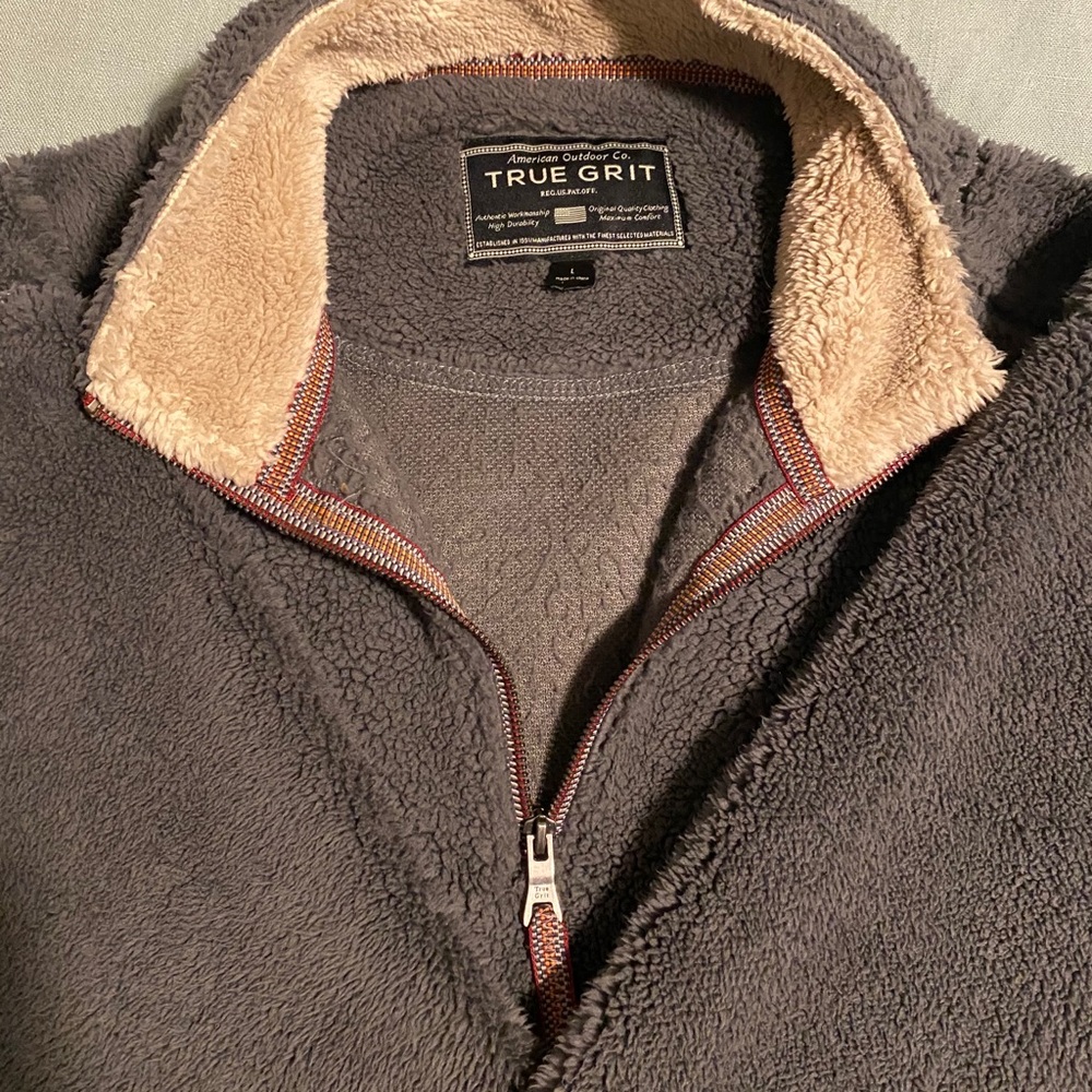 Men’s True Grit Sweater XL